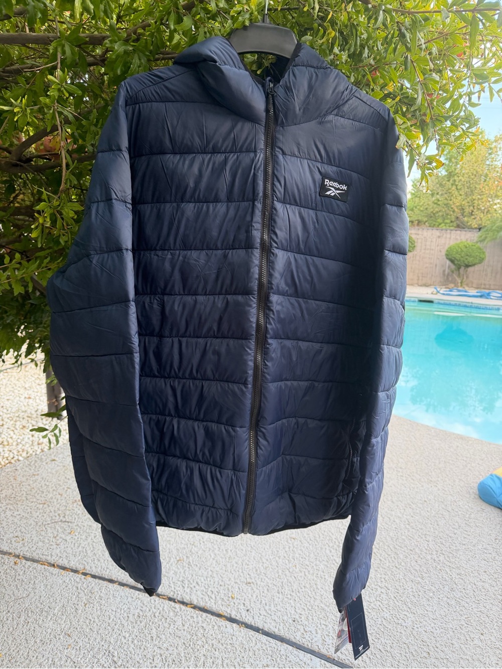 NWT Reebok Men’s Navy Hooded Packable Puffer Jacket